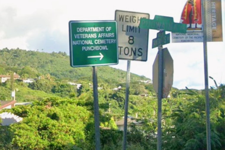 Punchbowl Crater Turns Into Sea Of Green As Honolulu Honors Its Fallen
