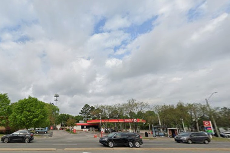Raleigh Braces for Severe Weather as NWS Issues Thunderstorm Warning with Winds Up to 60 MPH