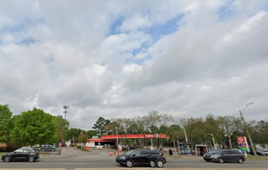 Raleigh Braces for Severe Weather as NWS Issues Thunderstorm Warning with Winds Up to 60 MPH