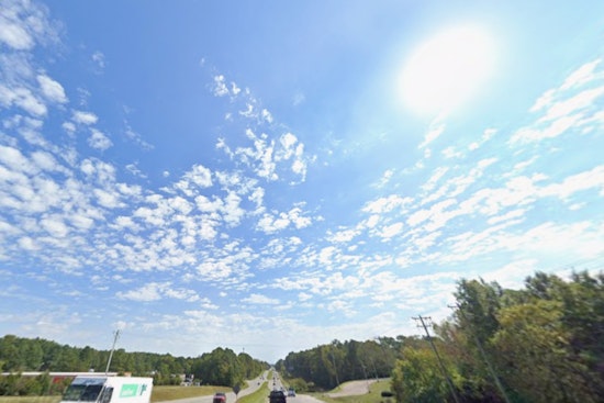 Raleigh Greets Year-End with Chilly Winds and Sunny Skies, Warmer Temps to Usher in 2026