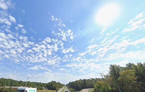 Raleigh Greets Year-End with Chilly Winds and Sunny Skies, Warmer Temps to Usher in 2026