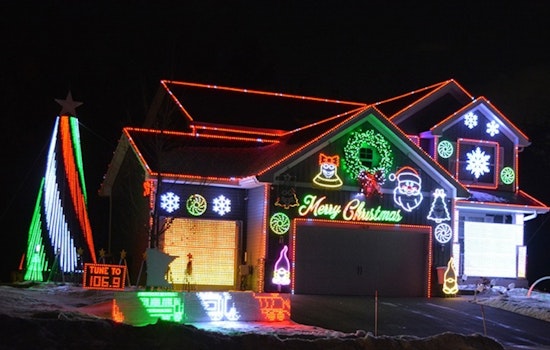Ramsey Residents Shine in Annual Deck the House Lights Contest
