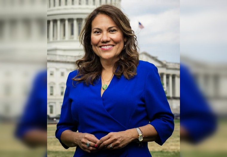 Rep. Veronica Escobar Joins Forces to Champion "Restore Trust in Congress Act," Seeking Ban on Congressional Stock Trading