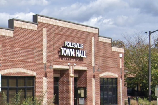 Rolesville Announces Office Closures, New Fire Chief, and $25K Grant to Boost Local Businesses for the Holidays