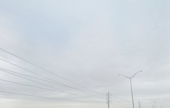 San Antonio Braces for Unseasonably Warm Christmas with Highs Around 80 Degrees
