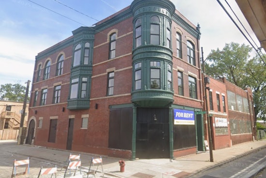 Semaphore Cafe Stakes Out Sunny East Garfield Park Corner Across From Conservatory