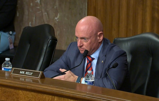 Senator Mark Kelly of Arizona Questions Defense Officials Over Military Use of U.S. Cities for Training