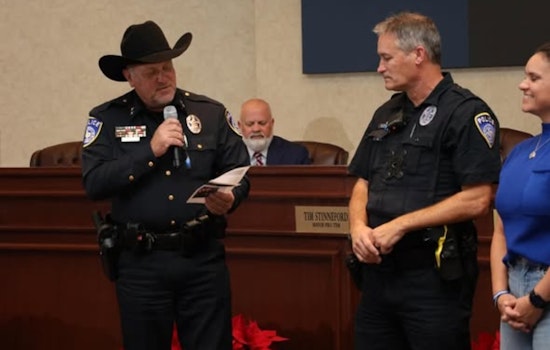Senior Officer S. Bushee Named Euless Employee of the Month for Exemplary Service