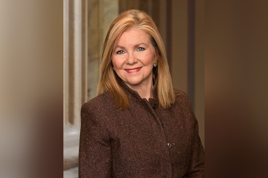 Sens. Blackburn and Cantell Introduce HUSTLE Act to Boost Financial Literacy and Secure College Athletes' NIL Earnings