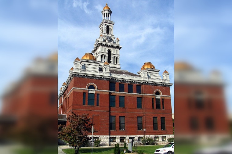 Sevier County Announces Christmas Holiday Hours for Courthouse, Government Offices, and Convenience Centers