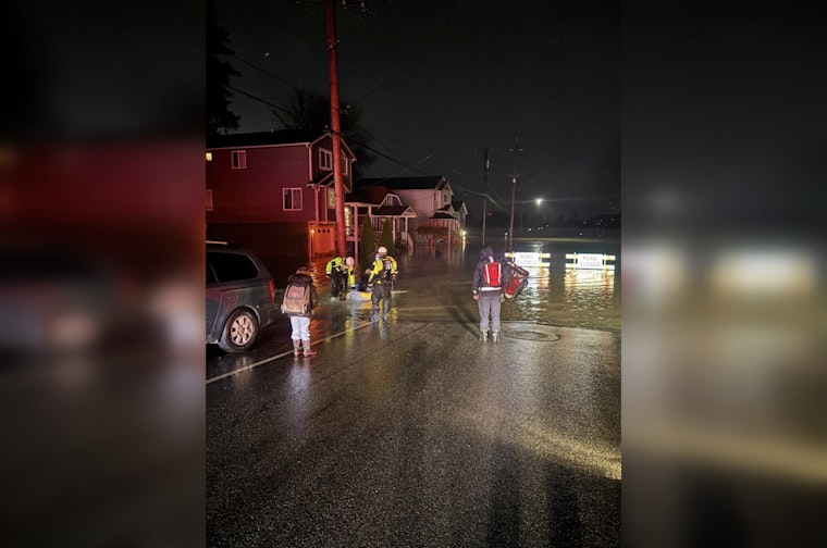Snohomish Police Issue Urgent Flood Warning with Lincoln Ave Closed and Legal Penalties for Violations