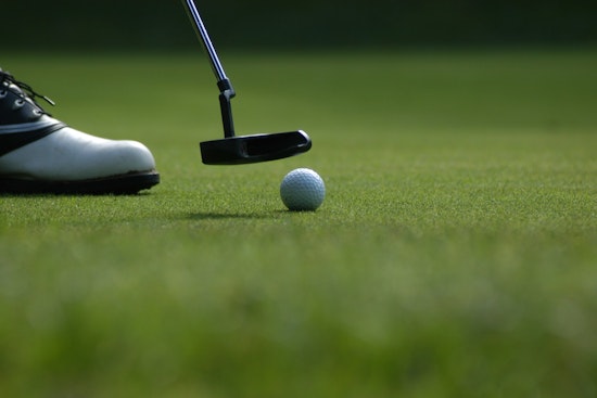 South Austin Golf Lounge Swings Into Manchaca As New Hangout