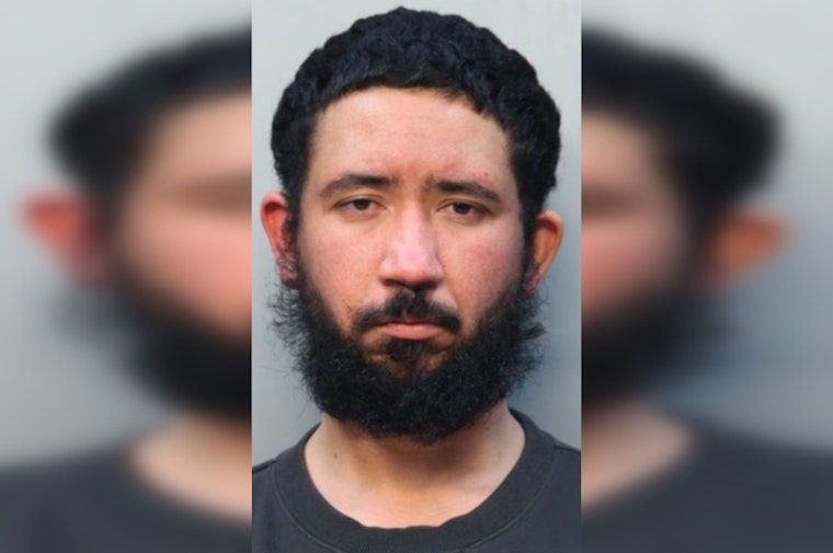 Southwest Miami-Dade Man Charged with Attempted Murder After Allegedly Shooting Girlfriend