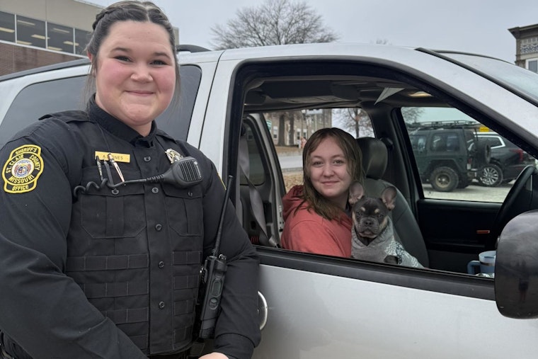 St. Clair County Deputies Gift Laptop to Teen Battling Cancer in "Shop with a Cop" Holiday Initiative