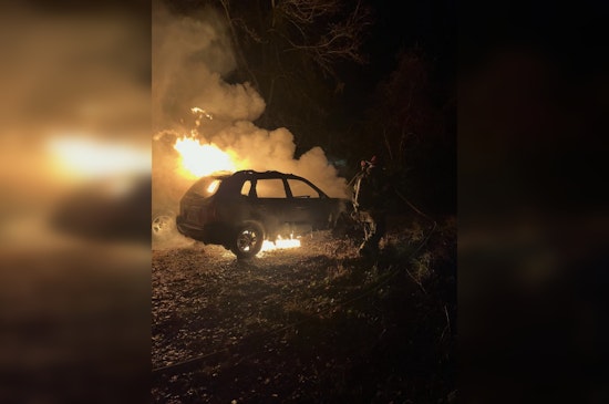St. Johns County Firefighters Put Out Vehicle Fire on Vermont Blvd and Fourth St with No Injuries