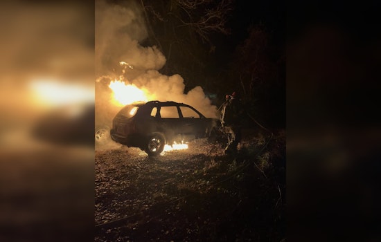 St. Johns County Firefighters Put Out Vehicle Fire on Vermont Blvd and Fourth St with No Injuries