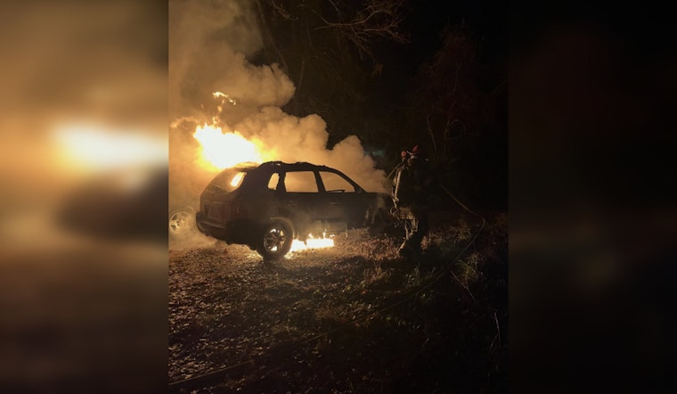 St. Johns County Firefighters Put Out Vehicle Fire on Vermont Blvd and Fourth St with No Injuries