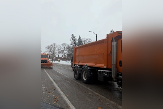 St. Louis Braces for Rush Hour Snowfall as Streets Department Mobilizes 50 Trucks to Combat Icy Roads