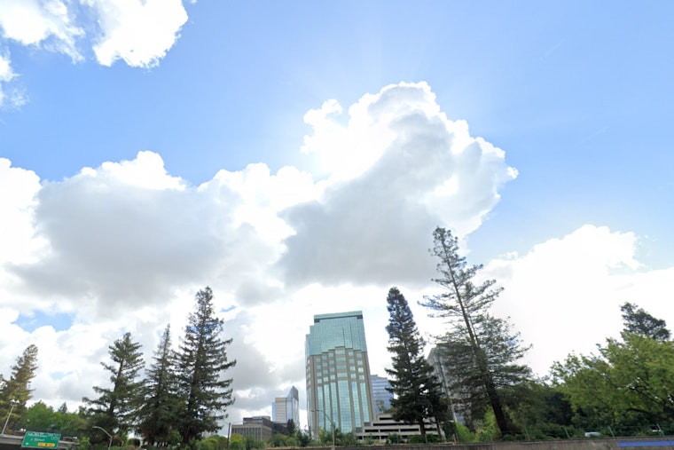 Steady Fog and Clouds Set to Stay in Sacramento with Mild Temperatures Ahead