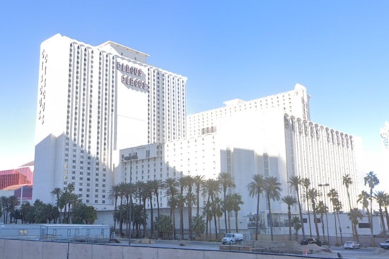 Strip Shock, Vegas New Year’s Rooms Vanish as Prices Hit the Ceiling