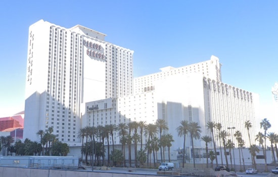 Strip Shock, Vegas New Year’s Rooms Vanish as Prices Hit the Ceiling