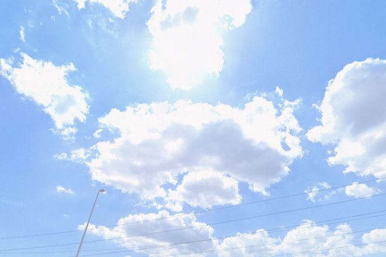 Sunny Days Ahead as Tampa Enjoys Mild Temperatures and Gentle Breezes