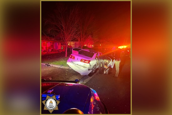 Suspect Leads Deputies on High-Speed Chase, Crashes Car in Sacramento