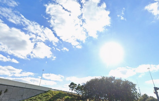 Tampa Residents to Enjoy Mild, Sunny Weather with Highs in the Mid-70s, Says National Weather Service