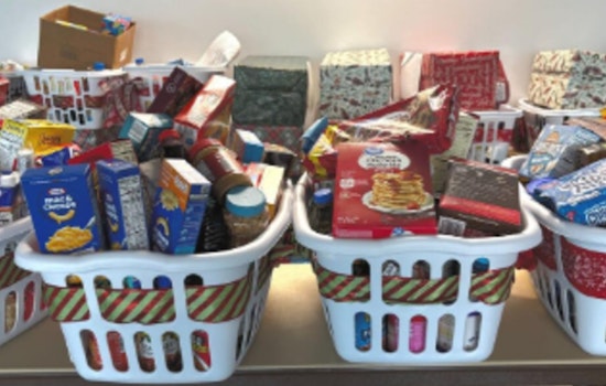 Tampa Students Partner with City Workers for Mayor's Holiday Food Basket Drive