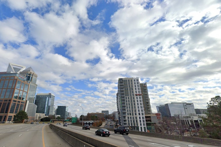 Tampa to Experience Showers and Shifting Winds Followed by Clearer Skies, Says NWS