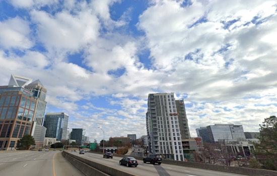 Tampa to Experience Showers and Shifting Winds Followed by Clearer Skies, Says NWS