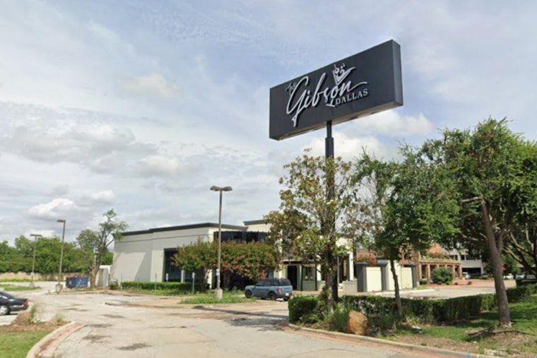 Thieves, Steaks And Chandeliers: The Gibson Brings Glam Back to a North Dallas Corner