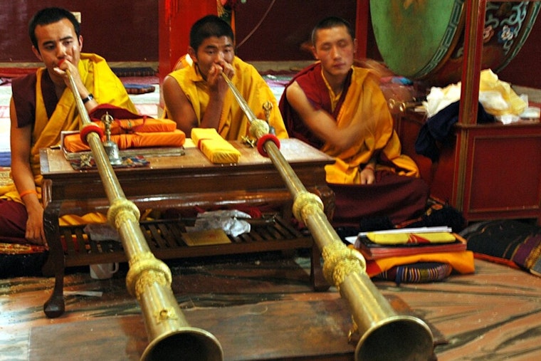 Tibetan Monks Sweep Away 4-Day Sand Masterpiece In Carlsbad Farewell