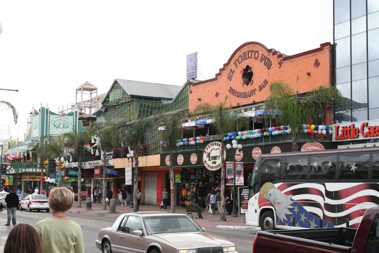 Tijuana Shuts Cars Out Of La Revu To Win Back The Crowds