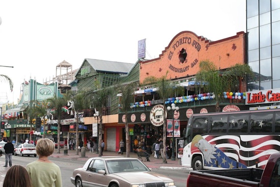 Tijuana Shuts Cars Out Of La Revu To Win Back The Crowds