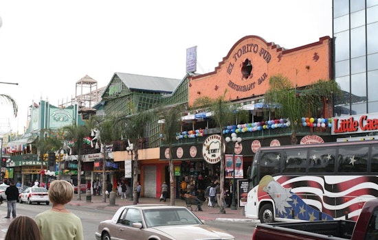 Tijuana Shuts Cars Out Of La Revu To Win Back The Crowds