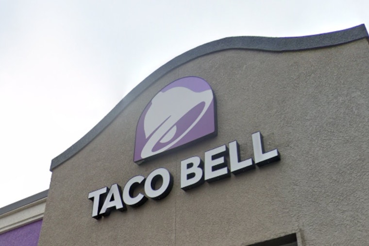 Tritons Flood New Taco Bell as Late-Night Cravings Hit Price Center