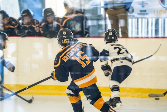 Twin Bridges Lightning Clinches Victory at Metro Winter Classic Hockey Tournament in Florissant