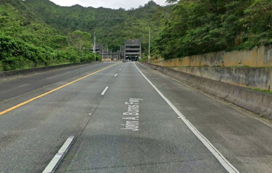 Two Men Seriously Injured in H-3 Freeway Collision Near Likelike Offramp in Honolulu