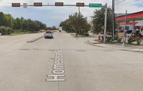 Uber Driver Ambushed After Pit Stop Behind Northeast Houston Dumpster