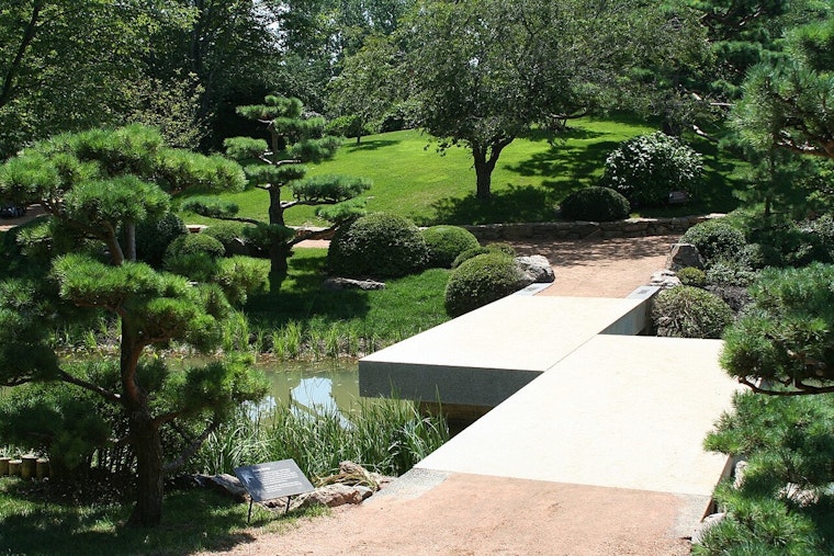 Union Uprising Blooms At Chicago Botanic Garden As Cook County Weighs In
