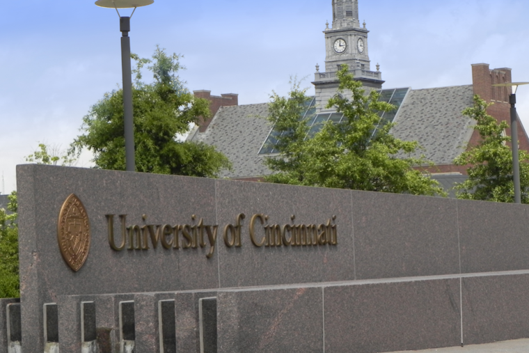 University of Cincinnati Medical Students Win National Award for AI Research in Thematic Analysis