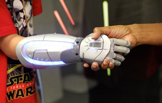 University of Utah Engineers Unleash Revolutionary AI-Powered Bionic Hand that Thinks for Itself