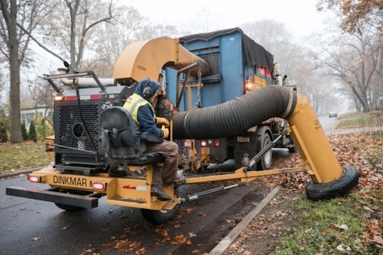 Upper Arlington Leaf Pickup Delayed by Winter Weather, City and Residents Collaborate for Cleanup Effort