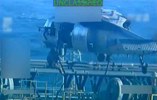 U.S. Commandos Seize Tanker Near Venezuela for Allegedly Smuggling Sanctioned Oil Amid Tighter Crackdown on Shadow Fleet