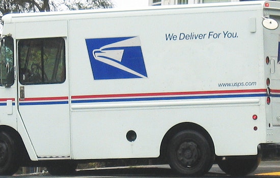 USPS Launches Real-Time Holiday Mail Counter Ahead of Seasonal Surge, Boosts Capacity to 88 Million Packages Daily