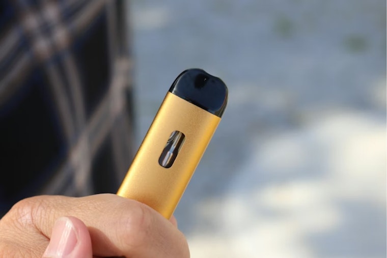 Vape Pen Sale Turns Violent in Casselberry: One Shot and Teen Injured