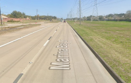 Vehicle and Body Recovered from Jarbo Bayou in Early Morning Galveston County Tragedy