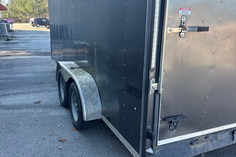 Vonore Police Seek Public Assistance in Locating Missing 22-Foot Trailer
