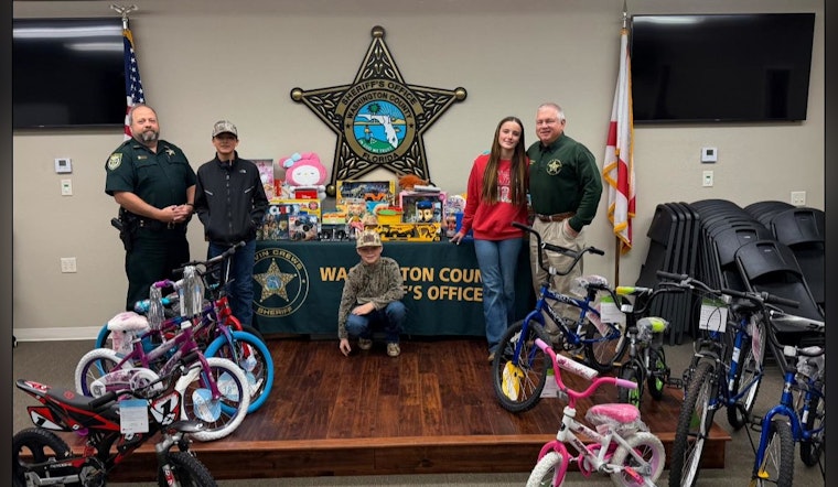 Washington County Sheriff's Office Praises Holmes Creek Saddle Club for Generous Holiday Toy Drive Donation